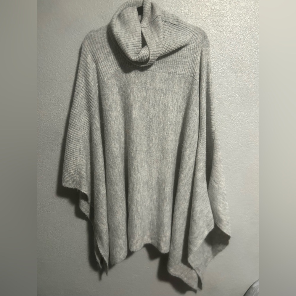 Women's Simply Vera Vera Wang Draped Turtleneck Poncho Sweater - Picture 2 of 8